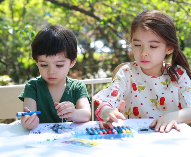 海英博士：小学阶段的儿童同伴关系培养